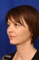 Neck-lace with anatomic chin implant