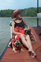 Pugmomof2